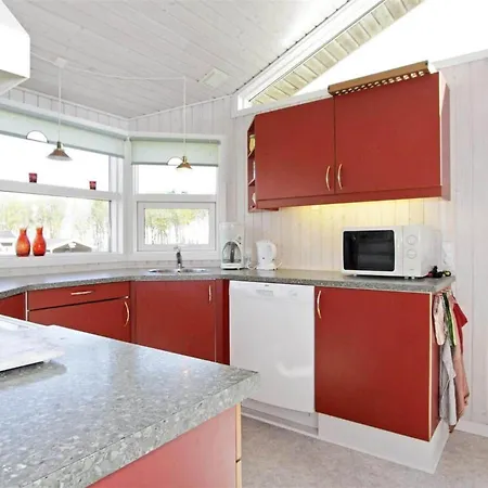40515-juelsminde-pot-strandby-400 * Sonderby (Midtjylland)
